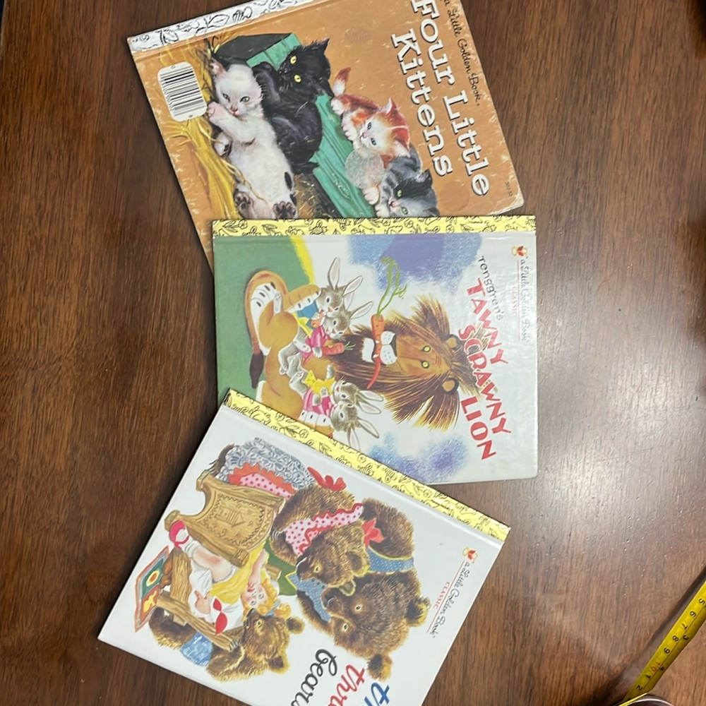 Lot of three little golden books-Animals